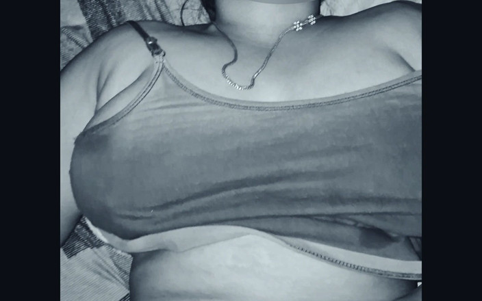 Black & white desicat: Ich ficke meine bhabhi mit meinen dicken titten in dark...