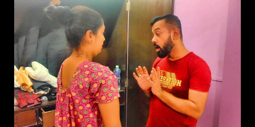 suchismitasarkar: Kamwali Bibi ha cercato di furto ed è stata punita dal...