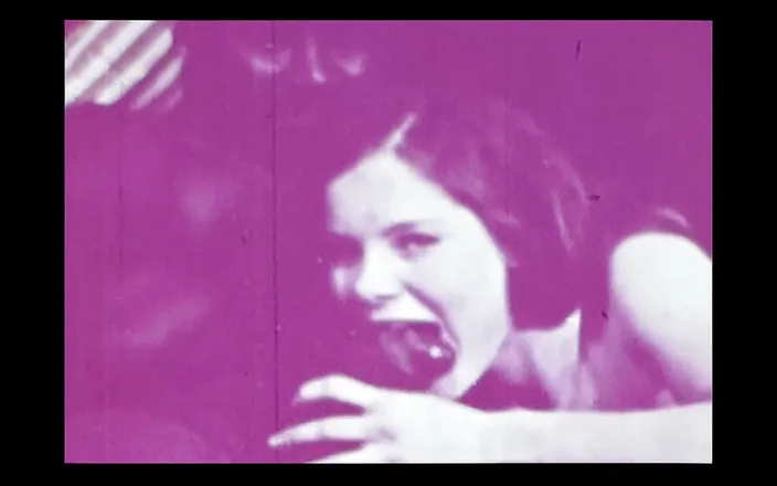 Close Encounter Vintage: Vintage porn retro erotic theatre - flesh eater 3