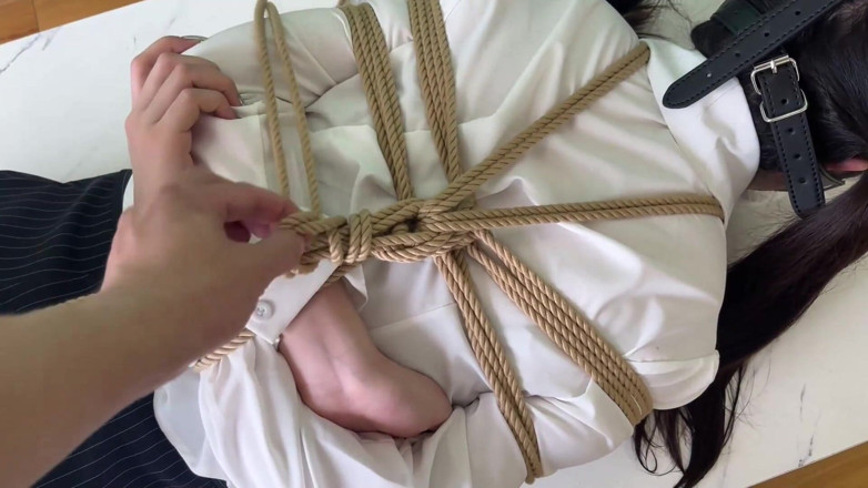 OrangeXXOO: Training and Insulting My Sexy Girlfriend 04
