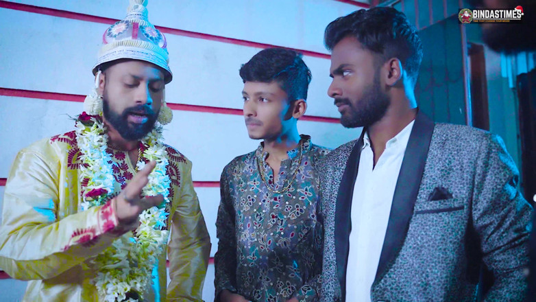 Biind as times: Gangbang suhagarat - istri india asal besi suhagarat pertama kali sama 4...