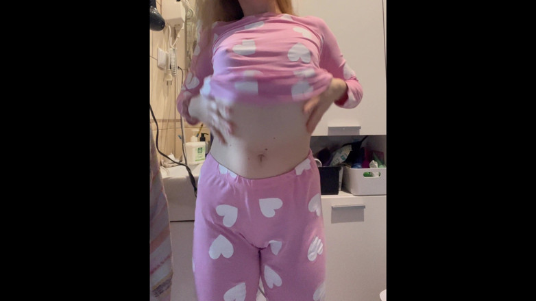 Inga lillypop girl: Striptis pagi untuk ayah