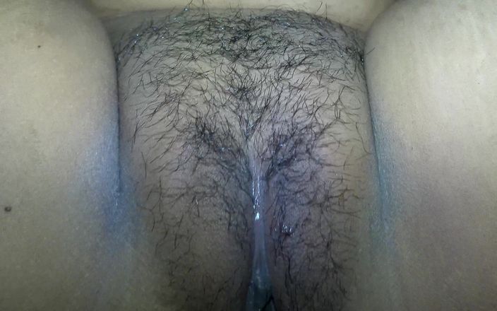 Dhaka studio: Jag satte in min penis i min styvmors stora röv...