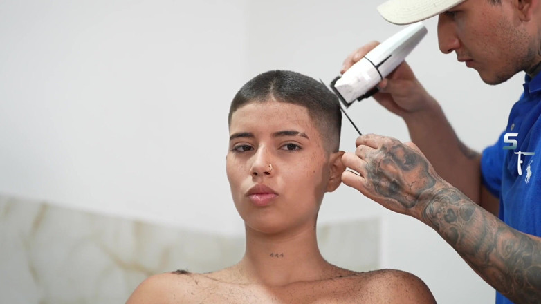 Shave Flix: 소피 (18
