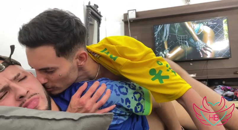 Heitor Bauman OFC: Brazilian Boys Fuck Without a Condom After the Soccer Game