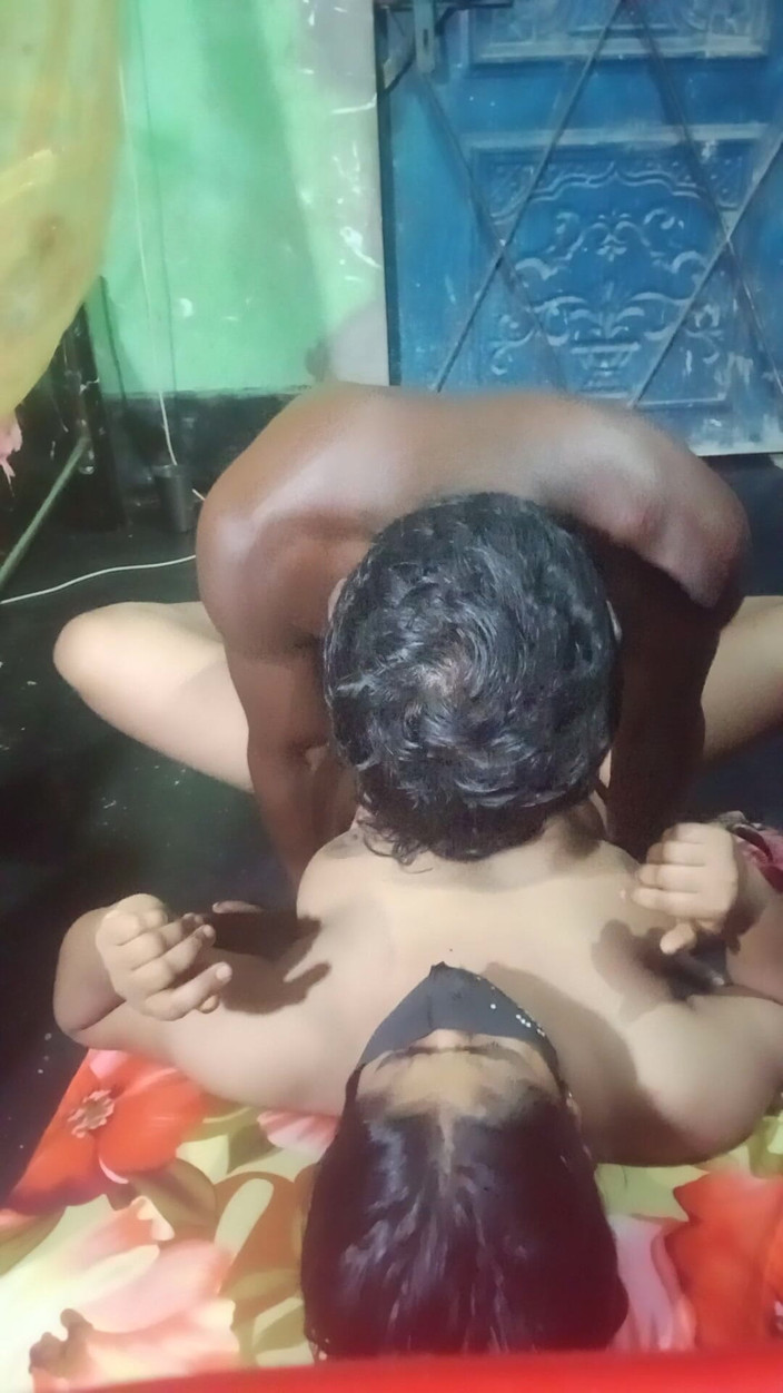 Mombd: Anh rể và chị dâu Bangladesh đụ video với âm thanh rõ...