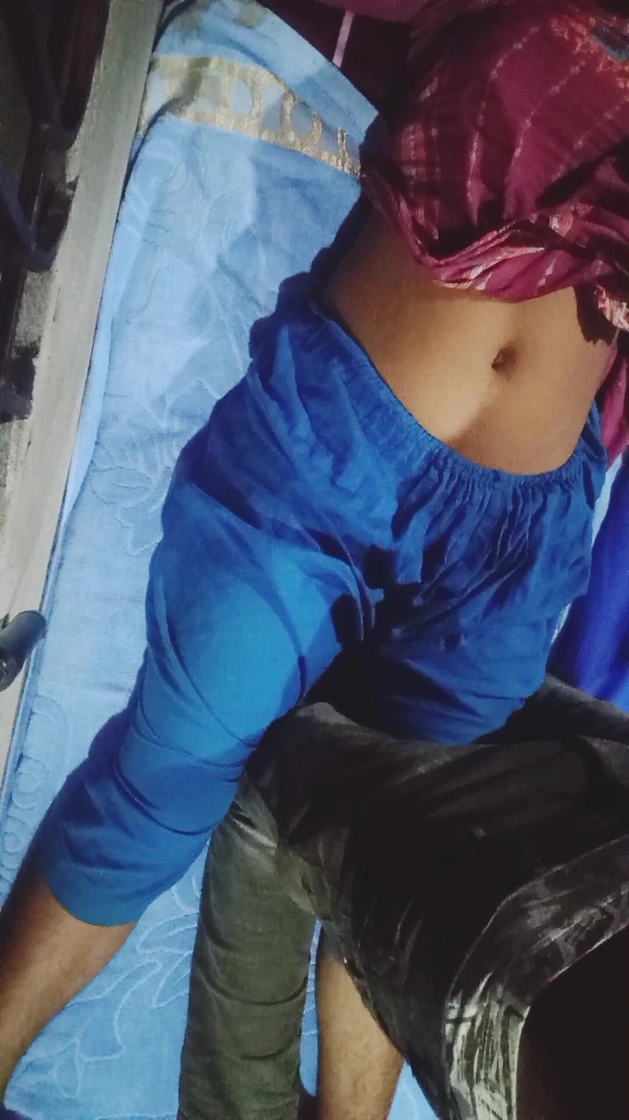 Deshi women: I Fell in Love with My Stepcousin and Had Sex