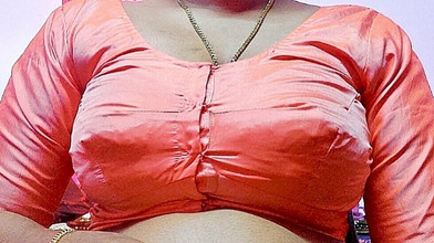 Desi Mohini: Adik tiri super panas bermalam dengan abang tirinya.