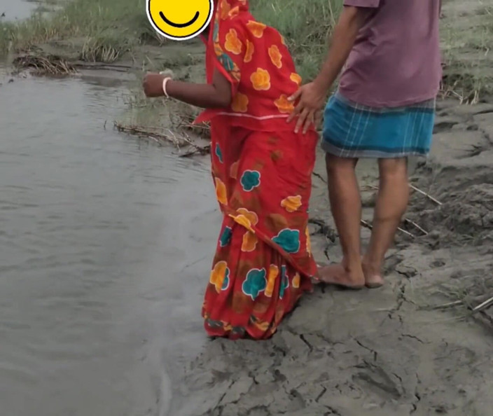 Sabina244: คลิปเย็ดใกล้ๆ สาวบังลาโบว์ดีข้างแม่น้ำ outdoor บังลาโบว์ดี ตอน 2