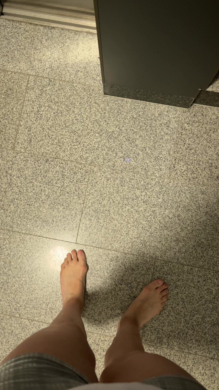 Feet: Chodzenie Na Boso Wszędzie
