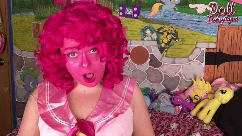 DollBabyLynn: Berjemur &amp; bernyanyi dengan kelingking