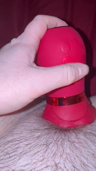 Gros plan, une chatte se fait baiser