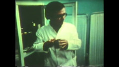 The Unforgettable: 娼婦はミルクをもらう