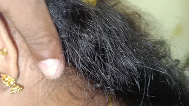 Inba: लाल साड़ी प्यारी महिलाएं