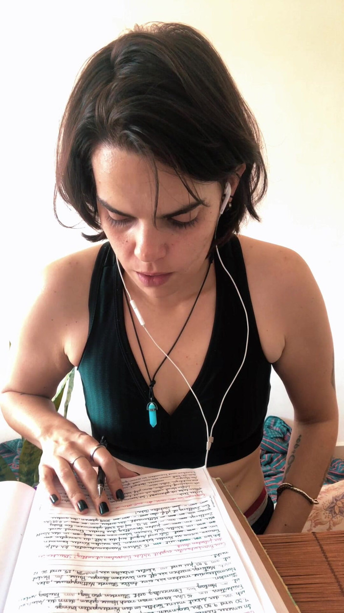 Sabrina Kat: Aprende alemán conmigo (sfw)