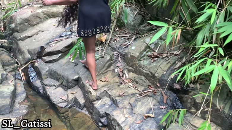 SL Gatissi studio: Beautiful Sri Lankan Teen Fucked in the Jungle