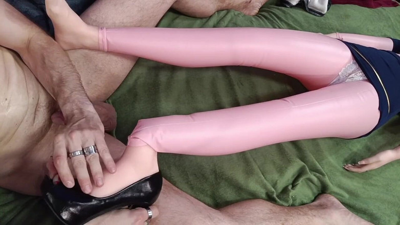 kickerscooter: 红指甲足交