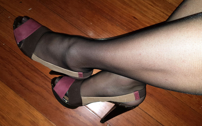 Dani Leg: Dani Black Punčocháče Show