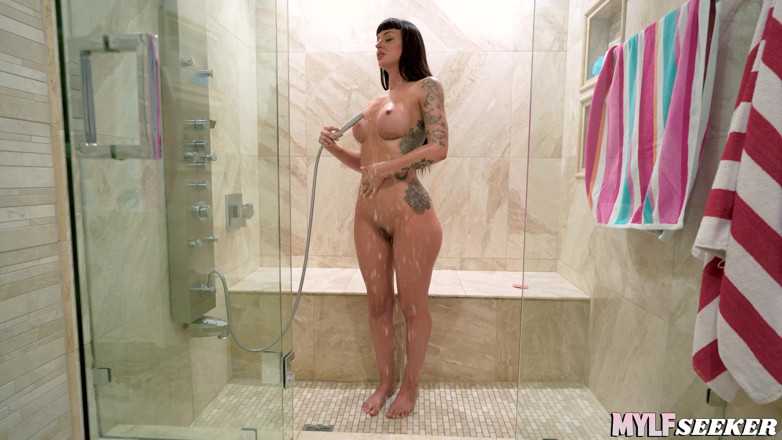 Filthy Kings: Šukání nového nevlastního syna - Charlie Valentine