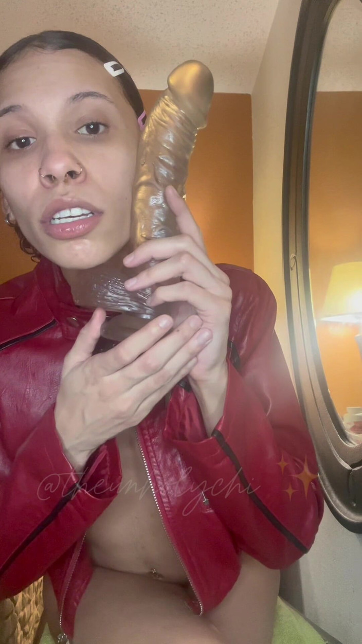 theunholychi: Посмотри, как велика она внутри меня