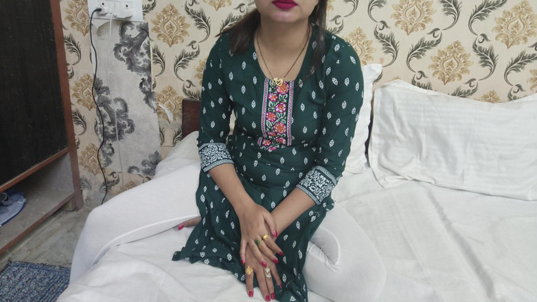 Saarabhabhi6: Jija berkongkek dengan selesa, jangan awak maksudkan untuk merobek pepek...