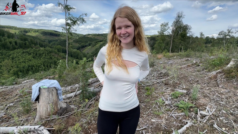 Bikergirl_97: Wanderung Eskaliert Mit Ao Pussy Creampie