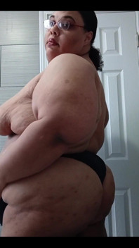 Do You Like Looking at My Fat Body?