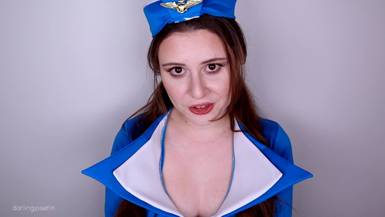 Darling Josefin: Distracción sexual de Mile High Club! Asistente de vuelo cura...