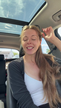 September Drive Thru met een weelderig orgasme!
