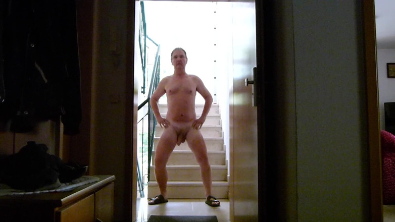 Andi Geil: Andreas Jerks off in the Hallway