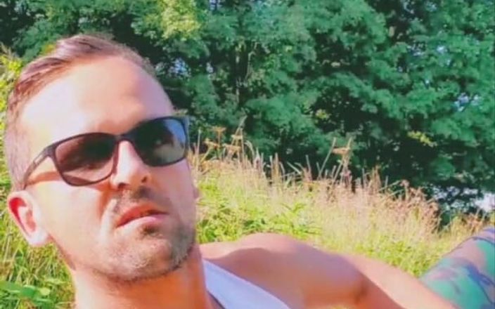 Slutboyben: Ninfomaníaca porco de cruzeiro exposto