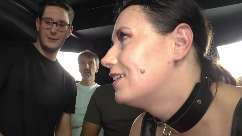 Porno Cloud: Situasi seks gangbang sama tante-tante seksi