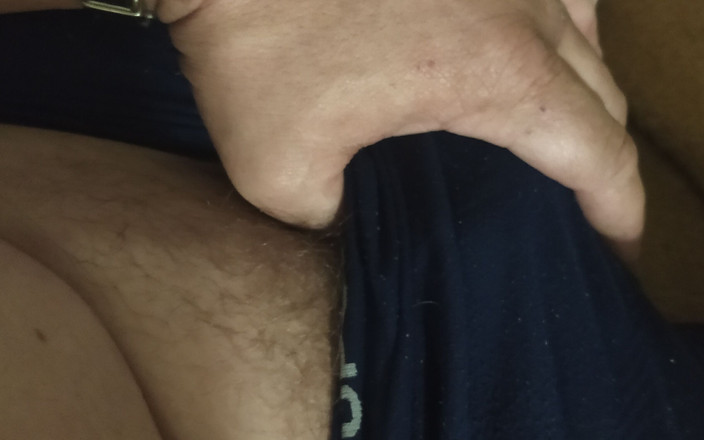 Italian gold game: Iniziare un viaggio di cazzo delizioso