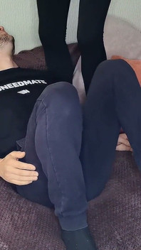 Ich Saß in Leggings Auf Seinem Gesicht.