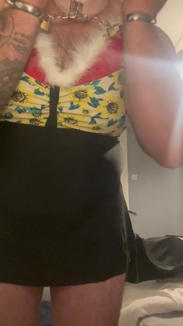 Shaun Cbt: Bondage cazzo con travestito e bondage aggiuntivo mani ammanettate al...