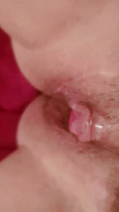 Sexy Legs Emma: Mokrá a lepkavá