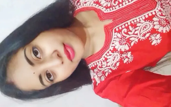 Vicky Siya: Desi ragazza Siya ha raffreddato il calore della sua figa...