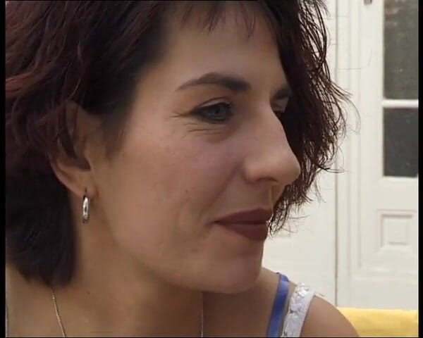 YOUR FIRST PORN: Ta bite en caoutchouc me fait crier