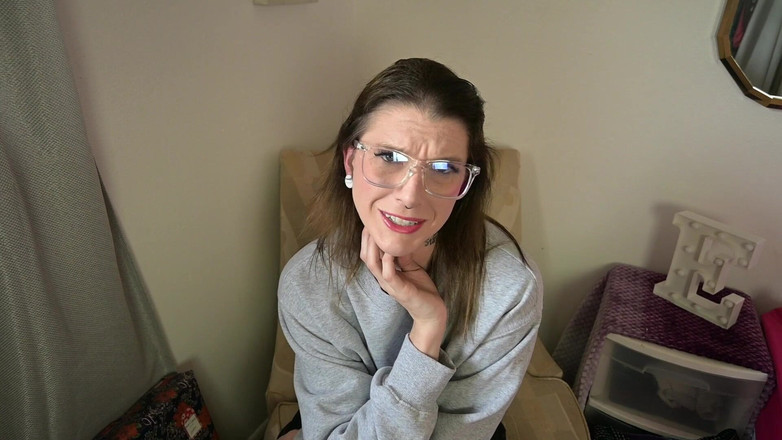 Miss Ellie Roleplay: Plán uklízení zahýbající přítelkyně