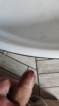Pissing day