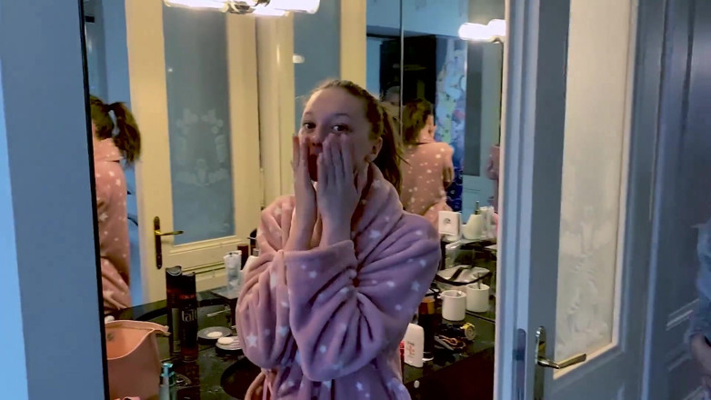 Lutros World: Two amateur teens give amazing handjob blowjob facial and swallow...