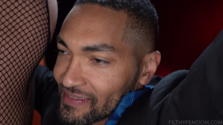 FilthyFemdom: Das Kollektiv Hinter Den Kulissen Mit Mona Wales, Mickey Mod,...