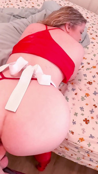 Memek ibu tiriku dientot habis-habisan sama kontol besar sampai matanya menganga lebar