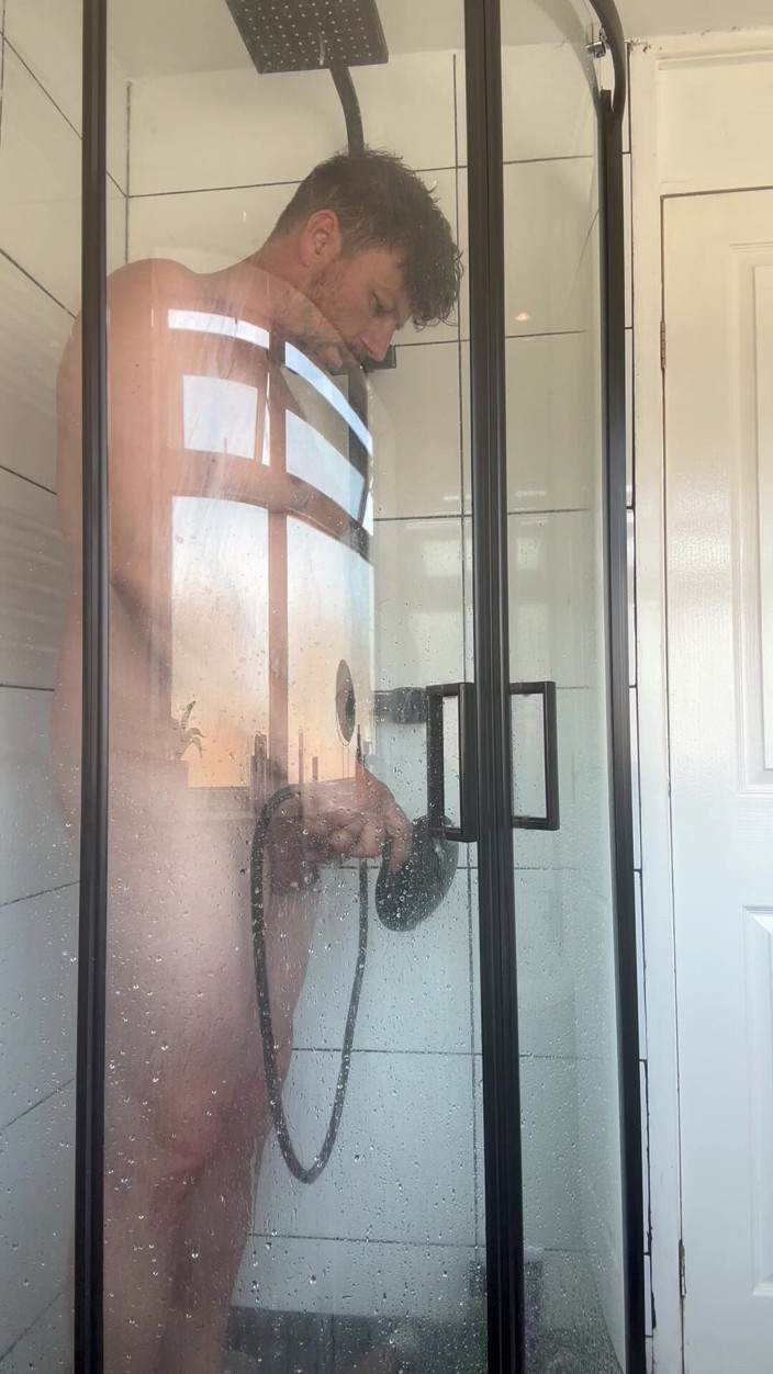 Jeffry: Patrigno arrapato in bagno