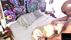 Livie Blainn: 需要出州鸡巴