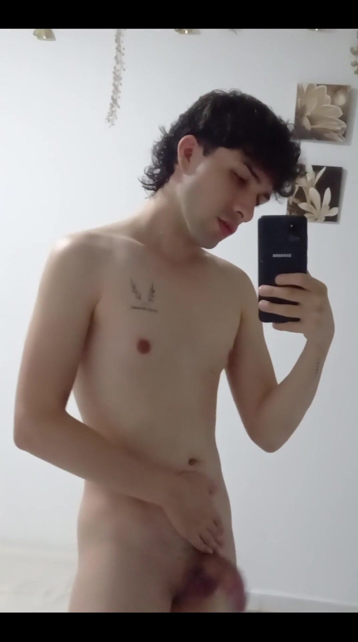 Diego_latinboy: Soft Cock Growing