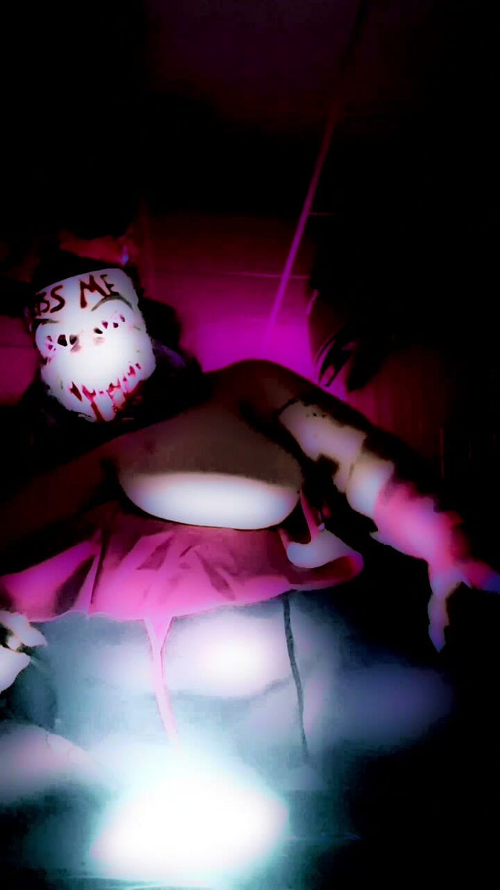 LustyPeachesofSin: Psychopat