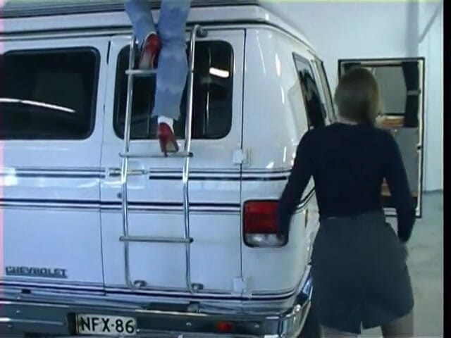 Radical Lesbian: Sexy van action