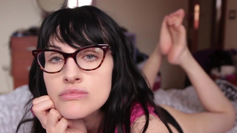 Lady Mesmeratrix Official: The rest of the Monday is yours