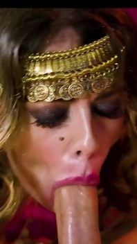 Sacanagem latina fortune teller seduz um fuckboi (filme cosplay completo grátis)